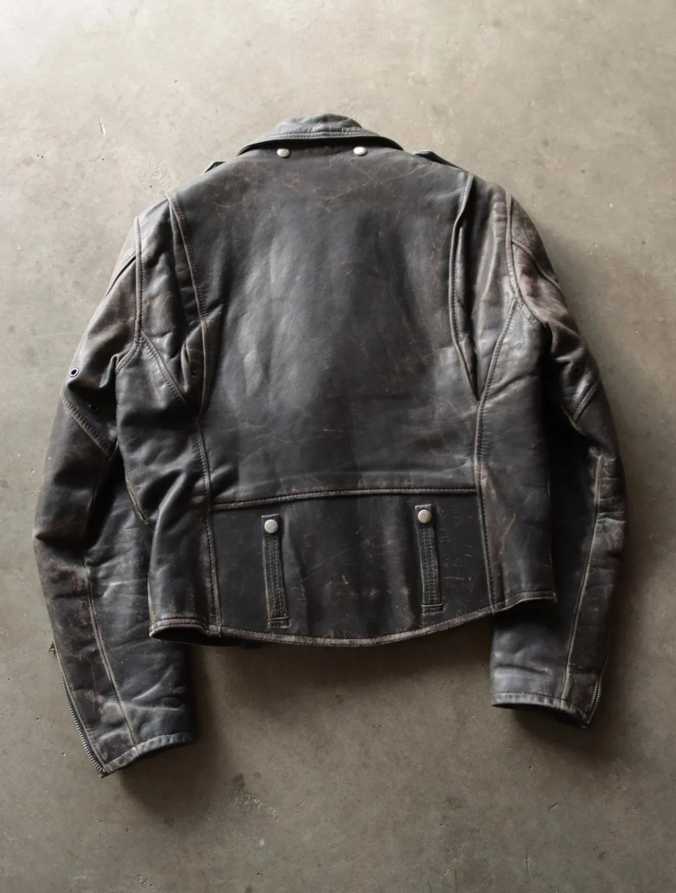1970S HARLEY DISTRESSED LEATHER BIKER JACKET