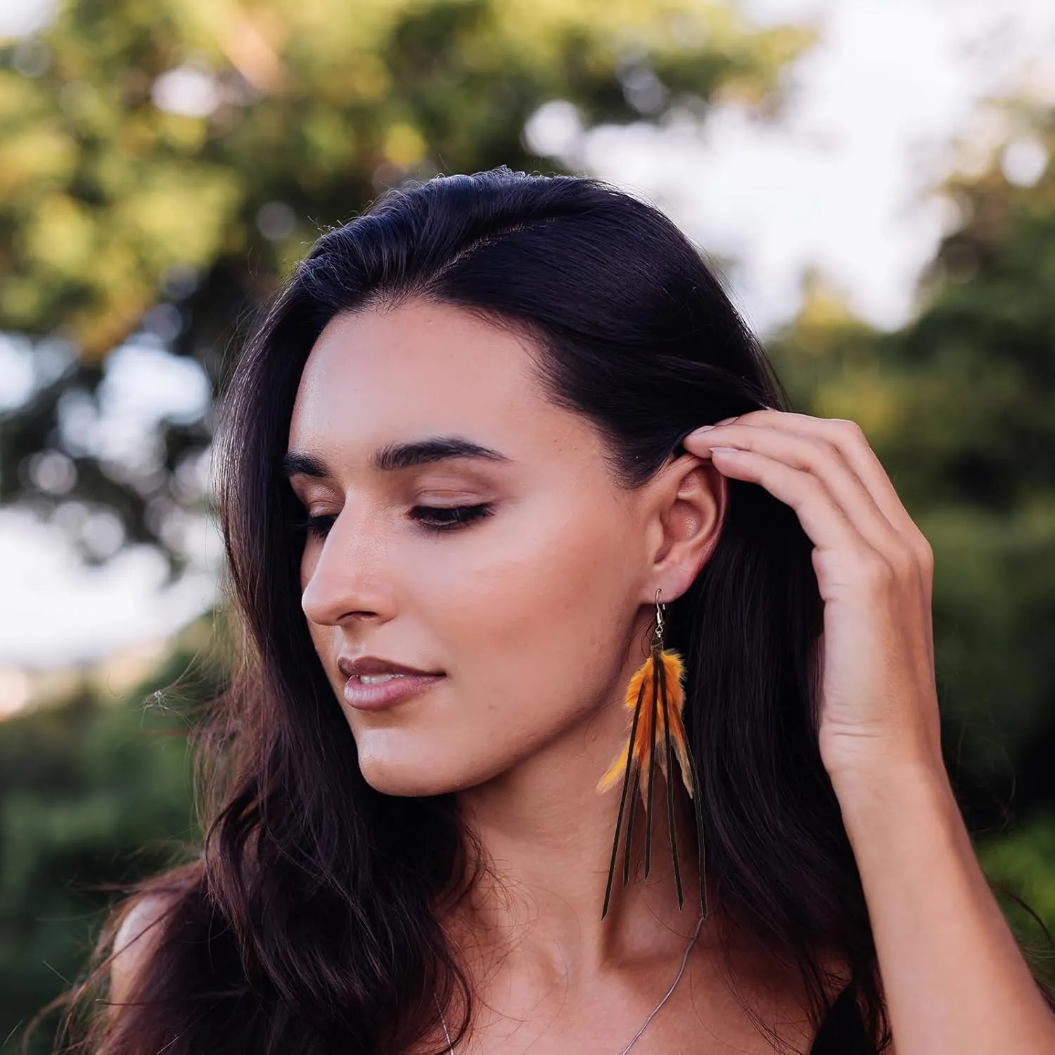 Boho Leather Feather Tassel Fringe Earrings for Women Handmade Cowgirl Earring Dangling Western Style Bohemian Ethnic Statement Long Earrings Jewelry Gifts