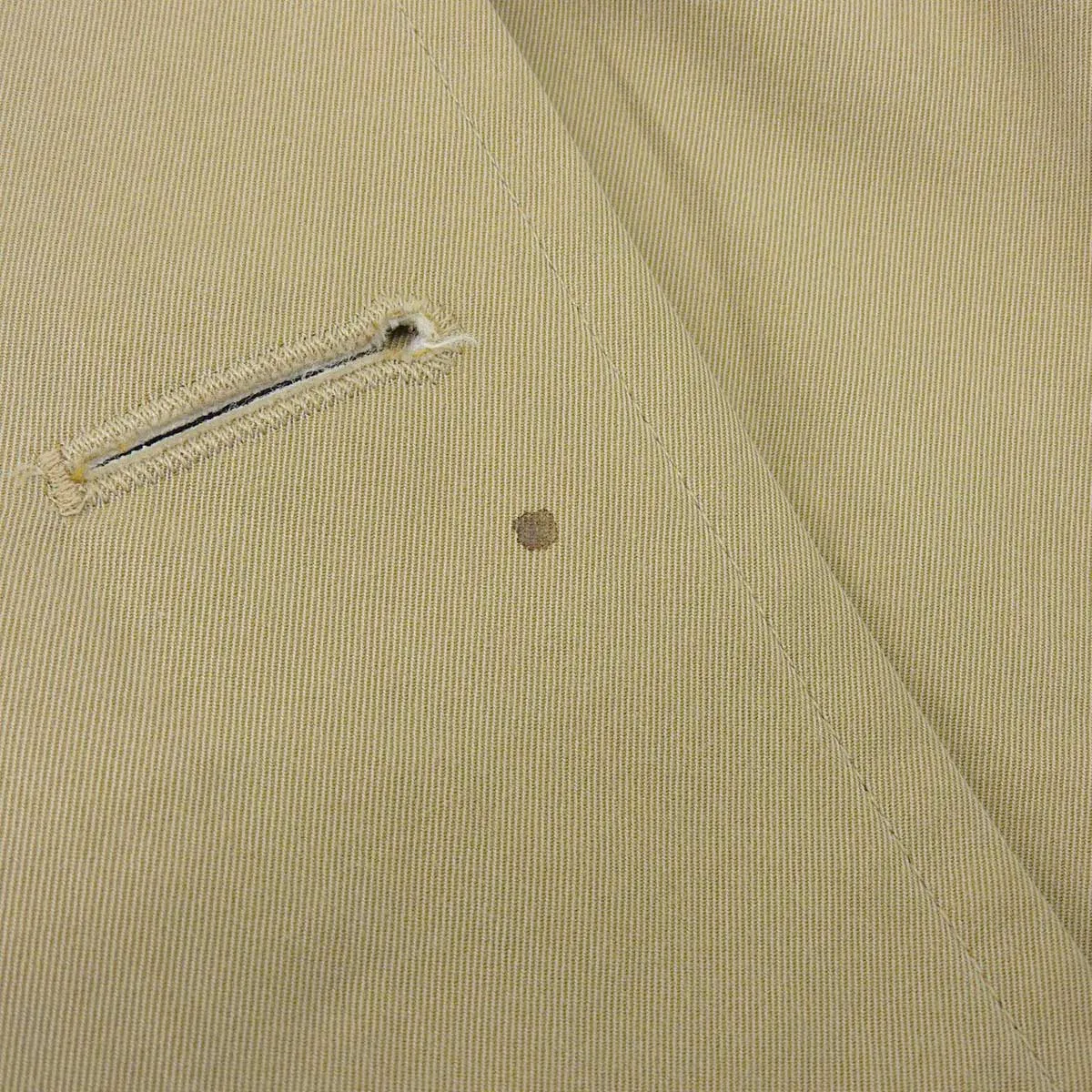 Burberry Sandringham Trench Coat Beige