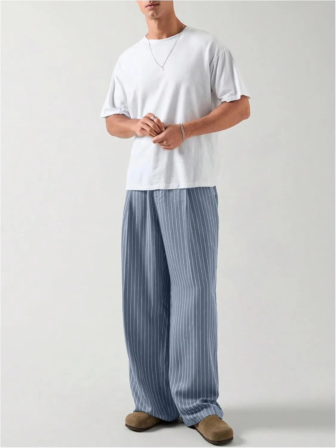 GORGLITTER Men's Baggy Casual Pleated Striped Dress Pants 2025 Wide Leg Trousers with Pockets