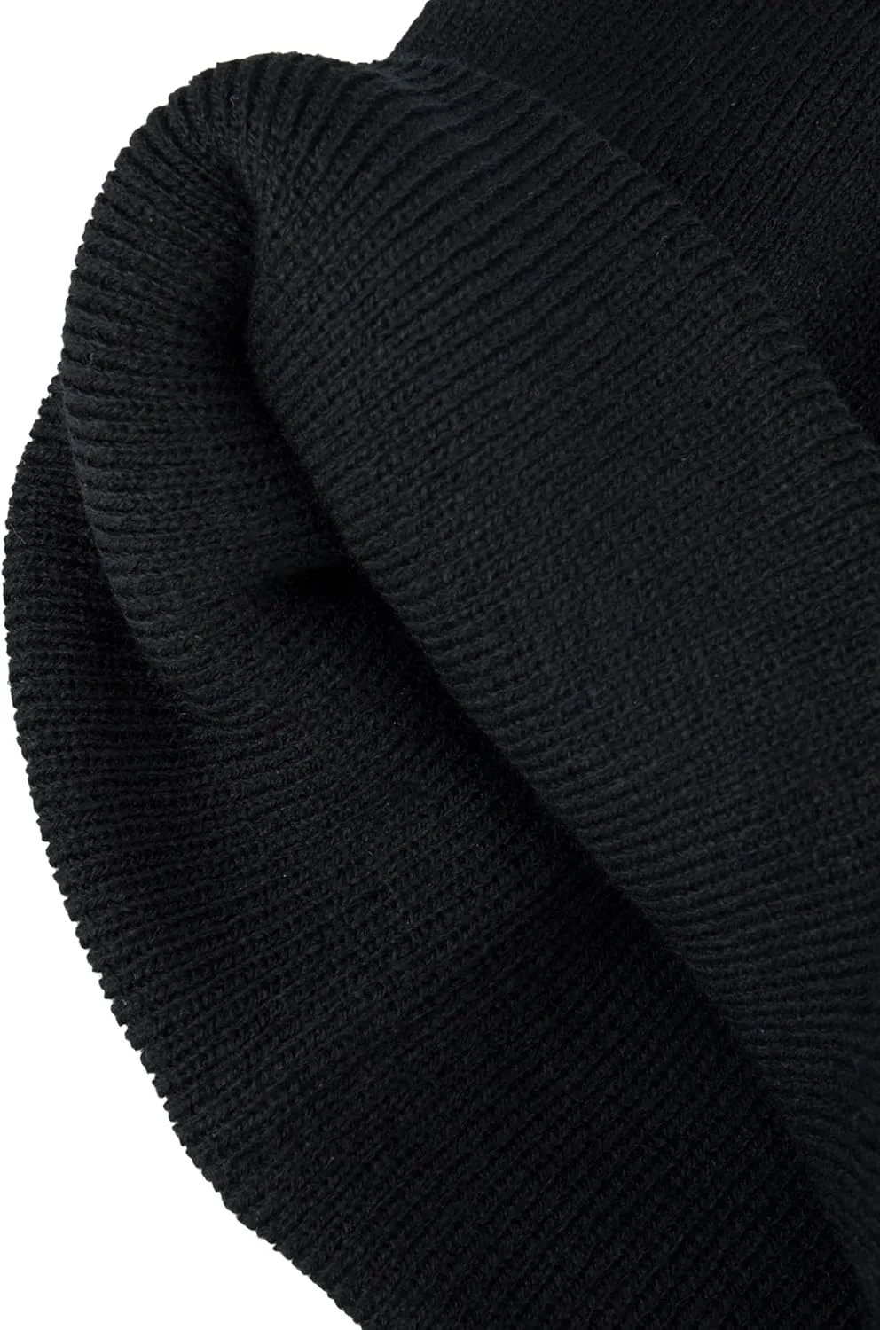 Levi's All Season Comfy Leather Logo Patch Cuffed Hero Beanie