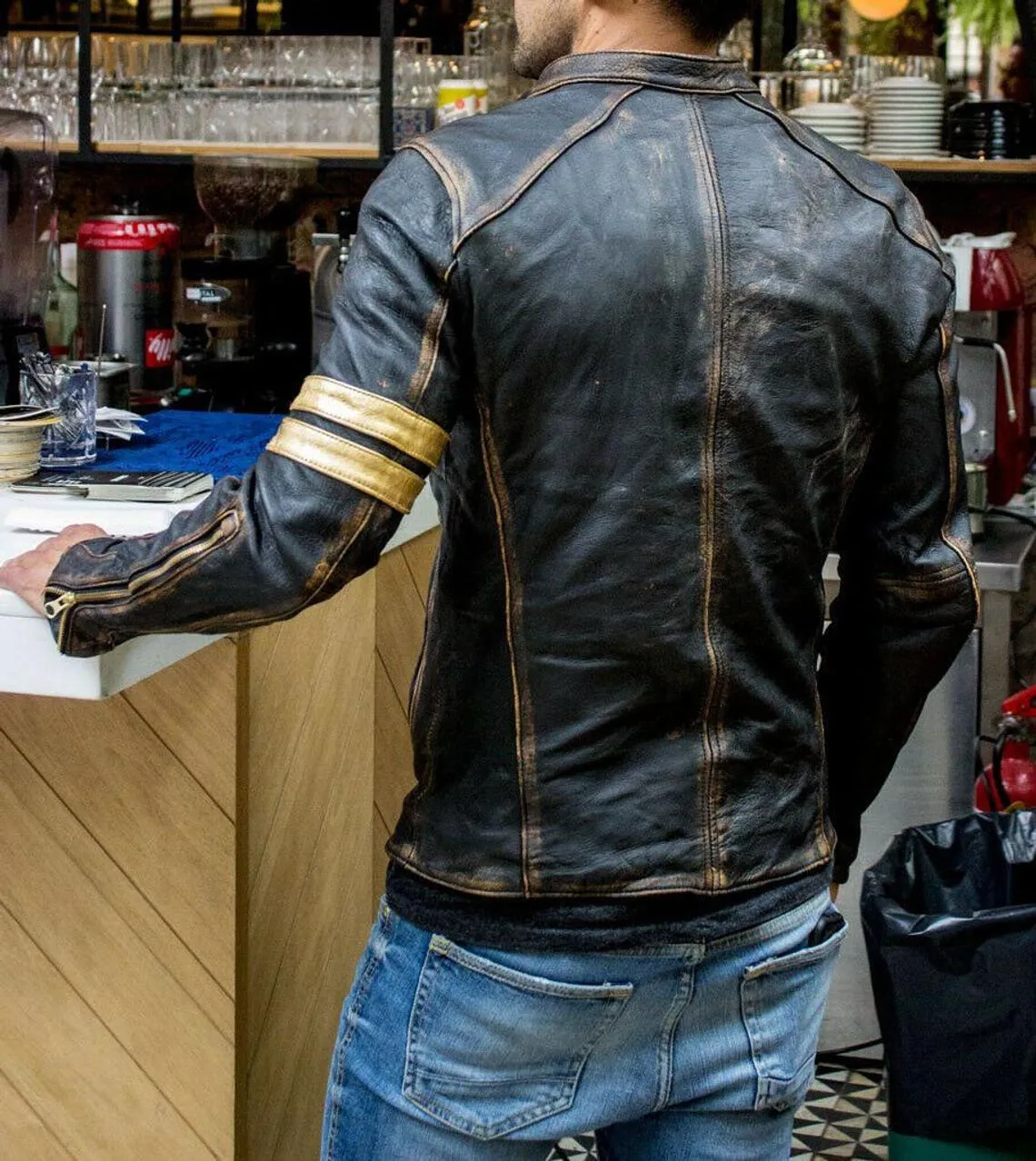 Men's Black Biker Vintage Motorcycle Distressed Café Racer Genuine Real Leather
