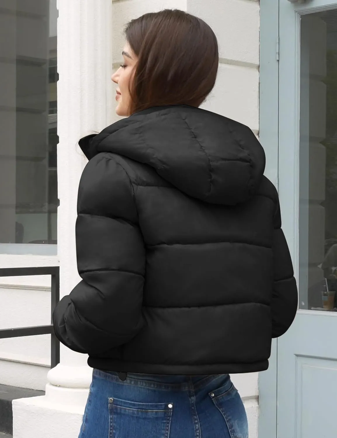 PHISOCKAT Womens Puffer Jacket Cropped Quilted Jacket Long Sleeve Full Zip Coats with Pockets Winter Outerwear with Hood